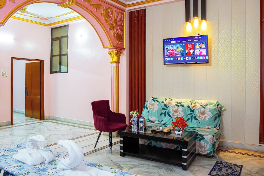 Trilok Residency 32/50