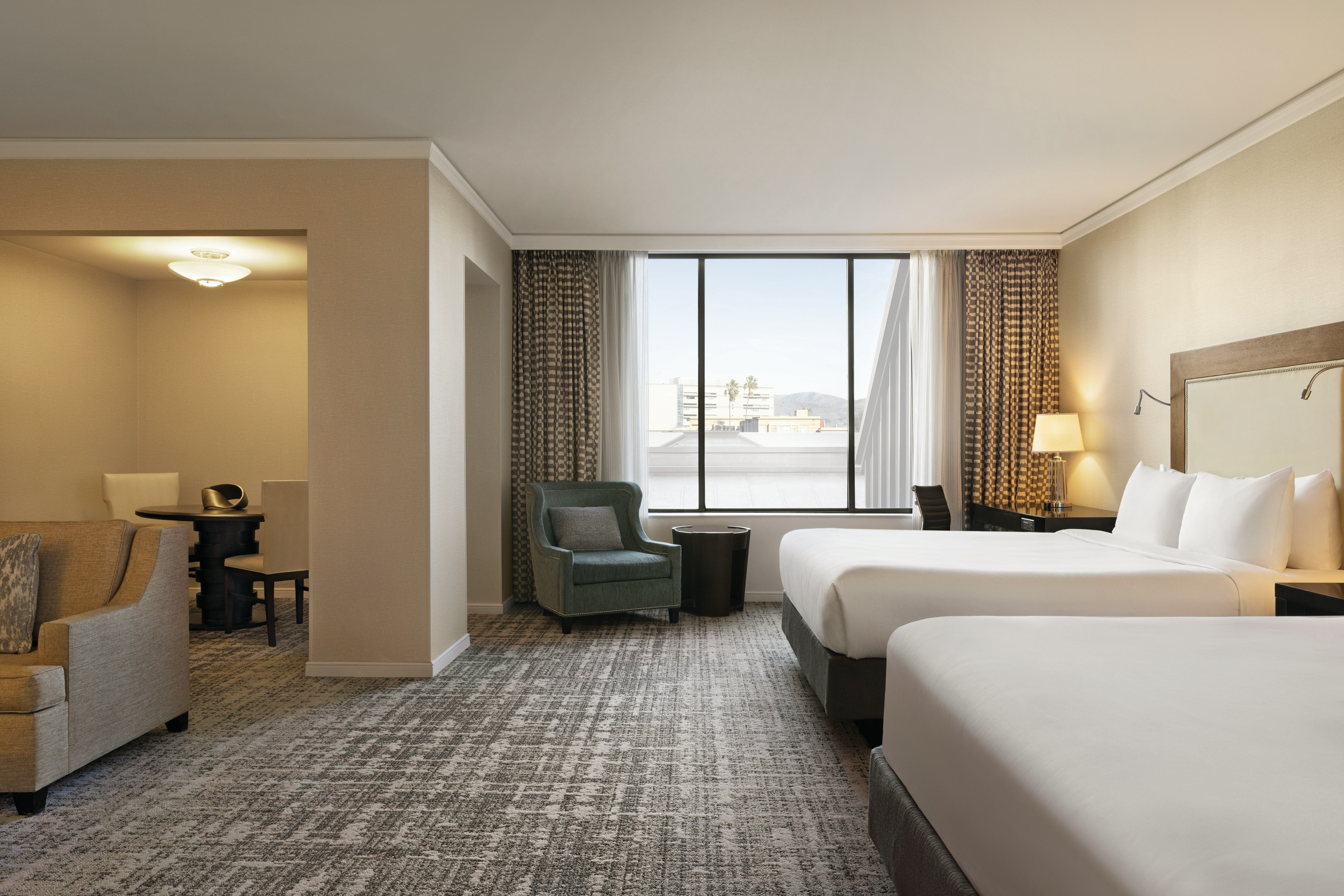 junior suite, 2 queen beds