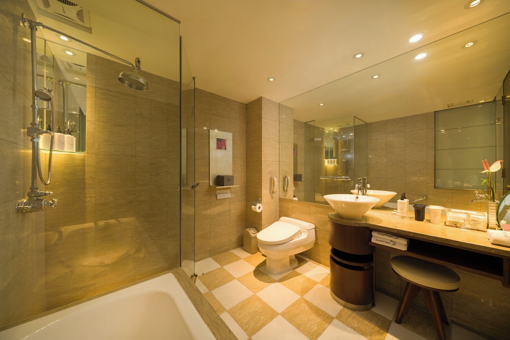 Les Suites Taipei Ching Cheng 64/67