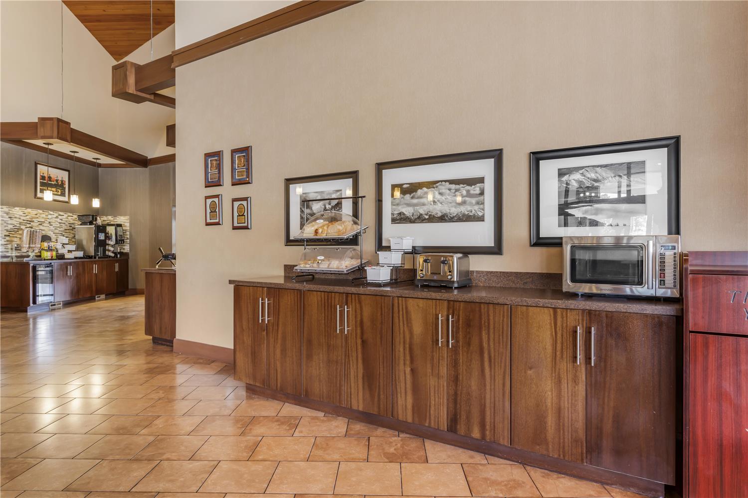Best Western Plus Cedar City 4/20