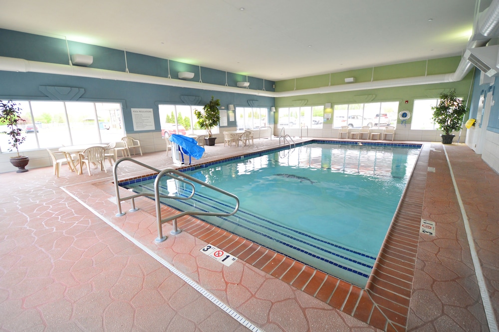 swimming pool spa