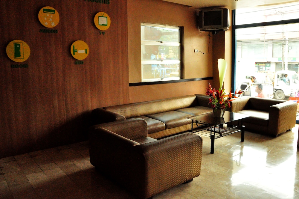 Gv Hotel Talisay 16/27
