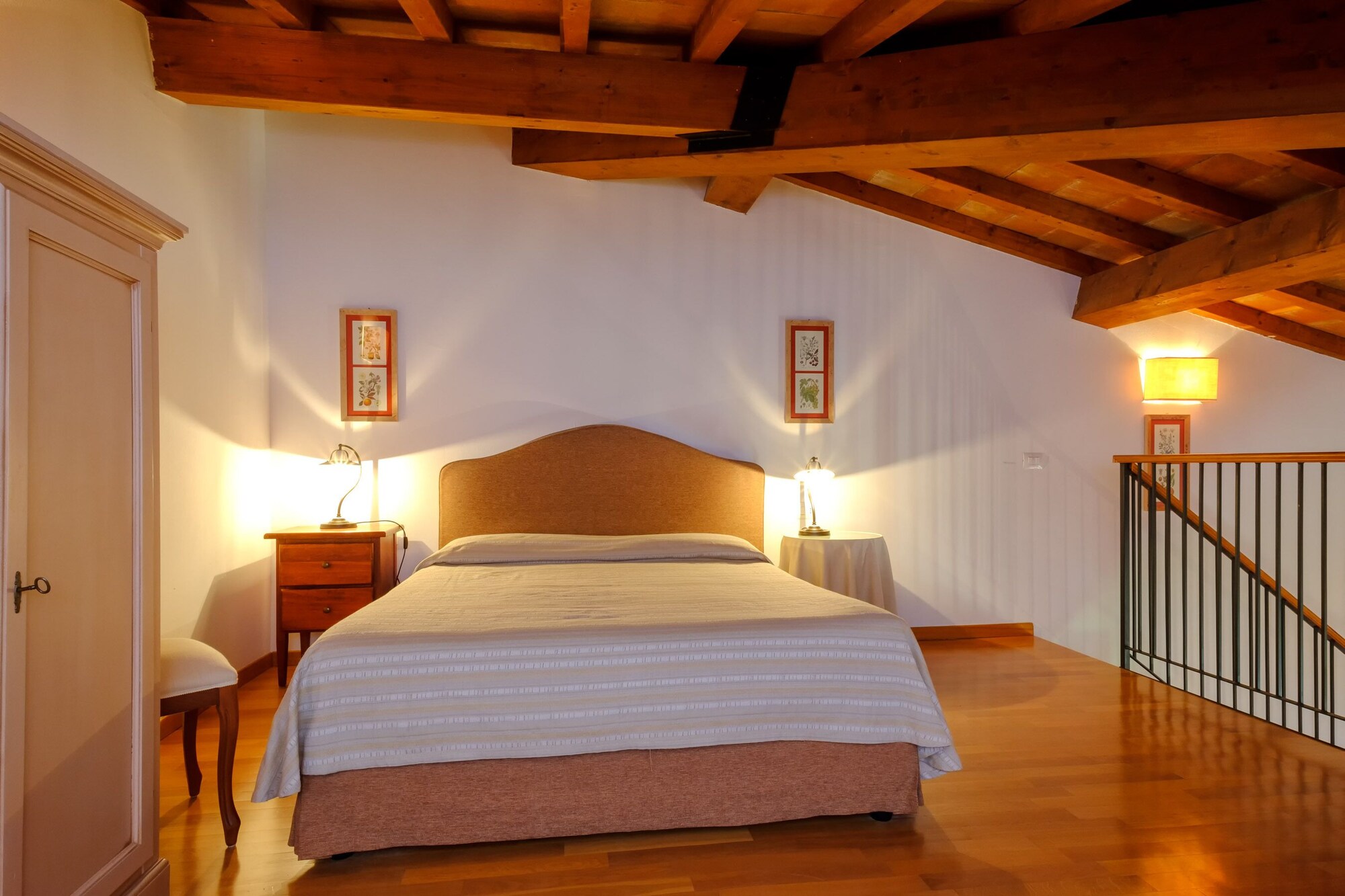 1 Bedroom, Classic, Apartment, Double Bed, Sofa
