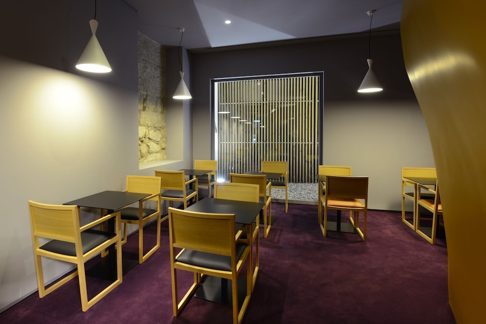 Emaj Guimaraes Boutique Hotel 28/41