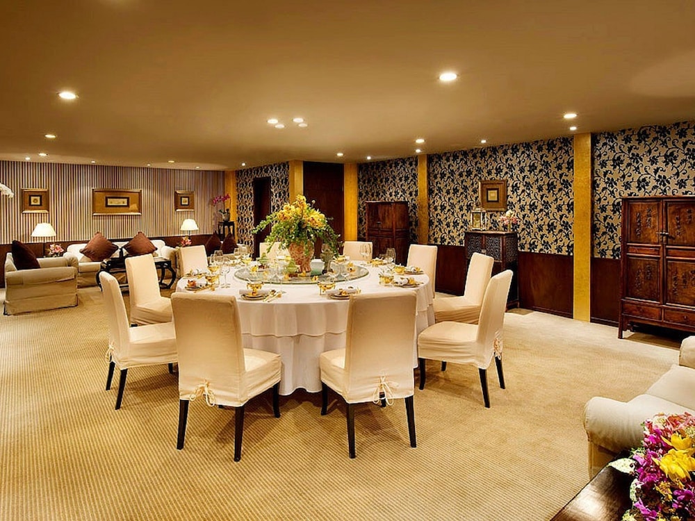 Sunworld Dynasty Hotel 34/45