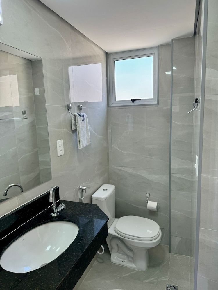 San Francisco Plazza Hotel 44/45