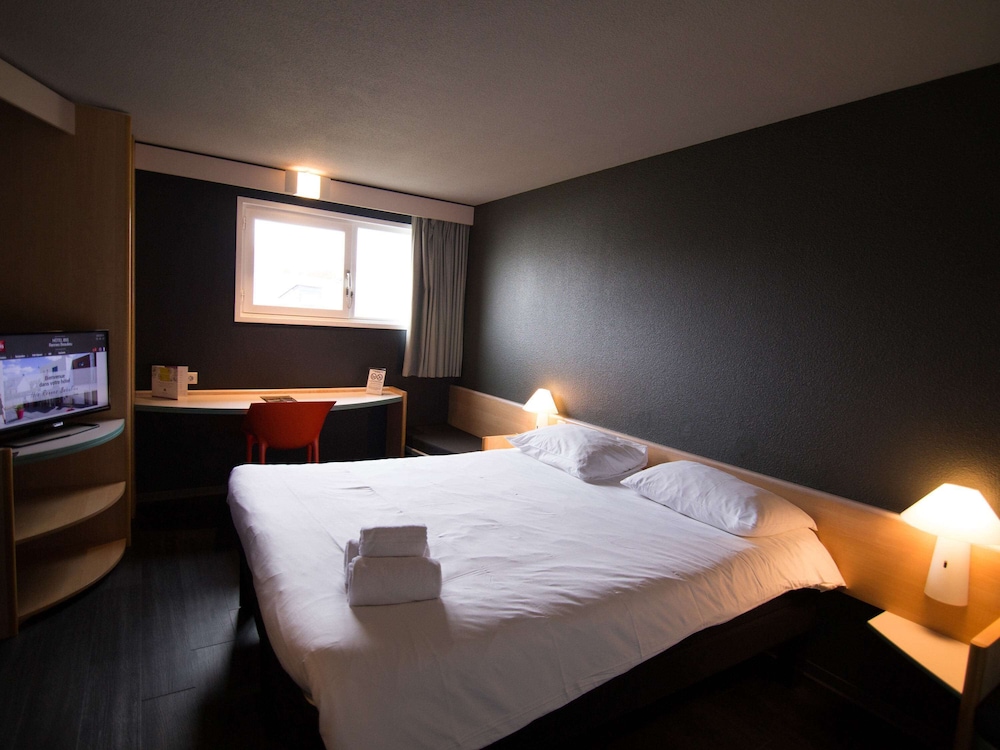Ibis Rennes Beaulieu 18/68