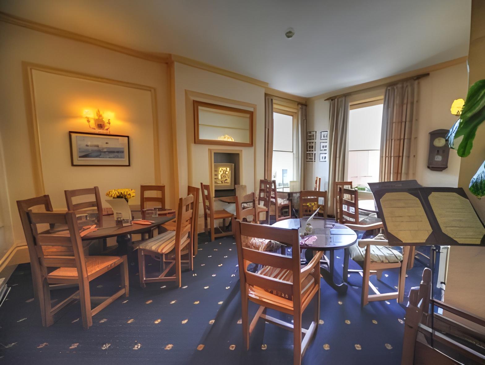 Great Malvern Hotel 27/30