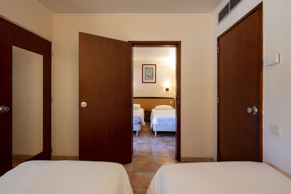 Hotel Campanile Lisbon South Setubal 23/56