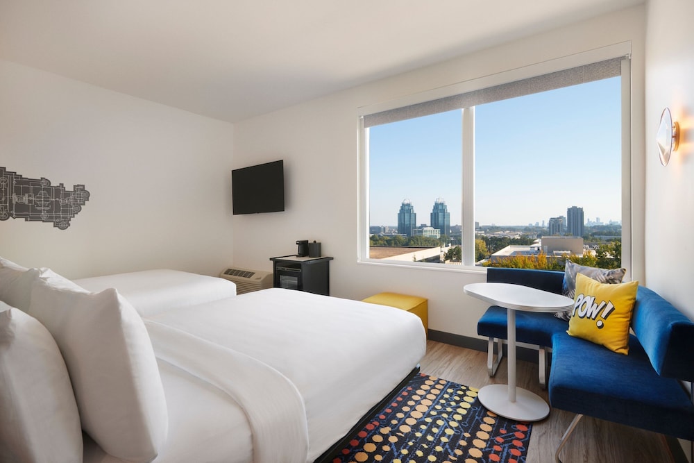 Aloft Atlanta Perimeter Center 10/33