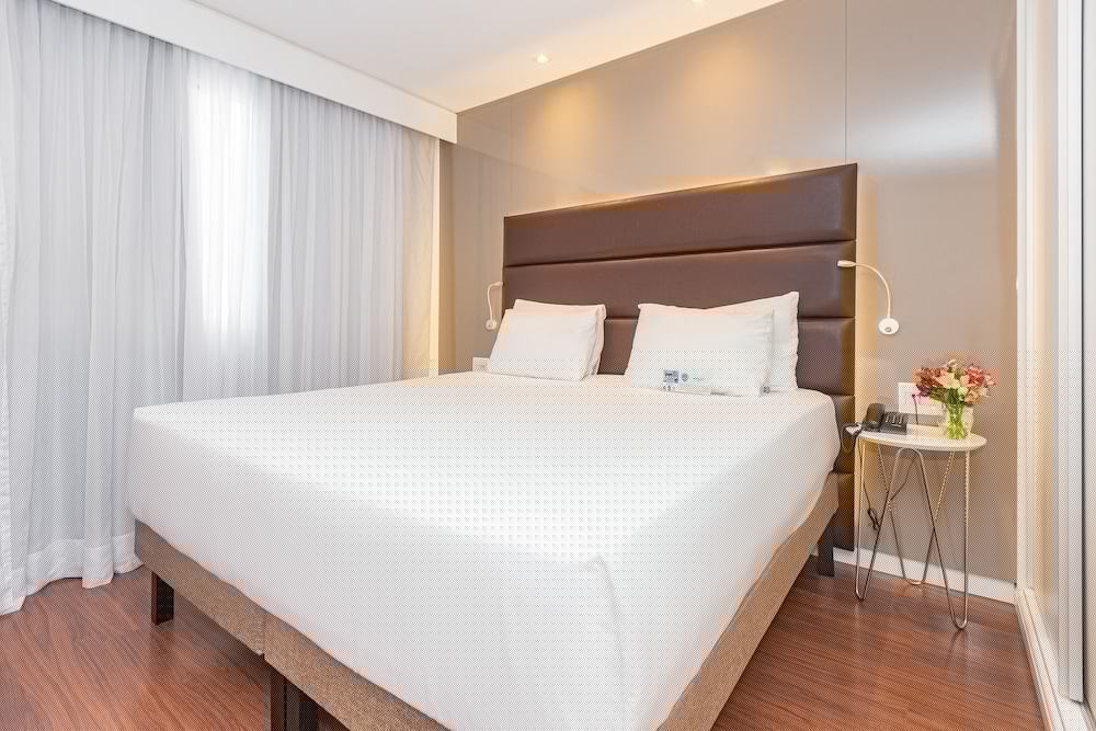 Mercure Sao Paulo Vila Olimpia 22/71