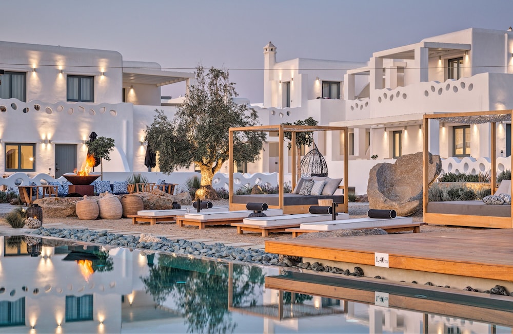 Portes Mykonos Suites And Villas 68/77