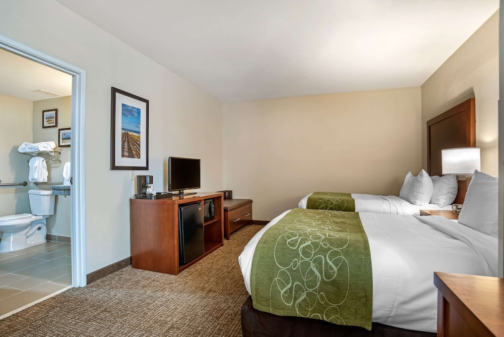 Comfort Suites Foley - North Gulf Shores 6/26