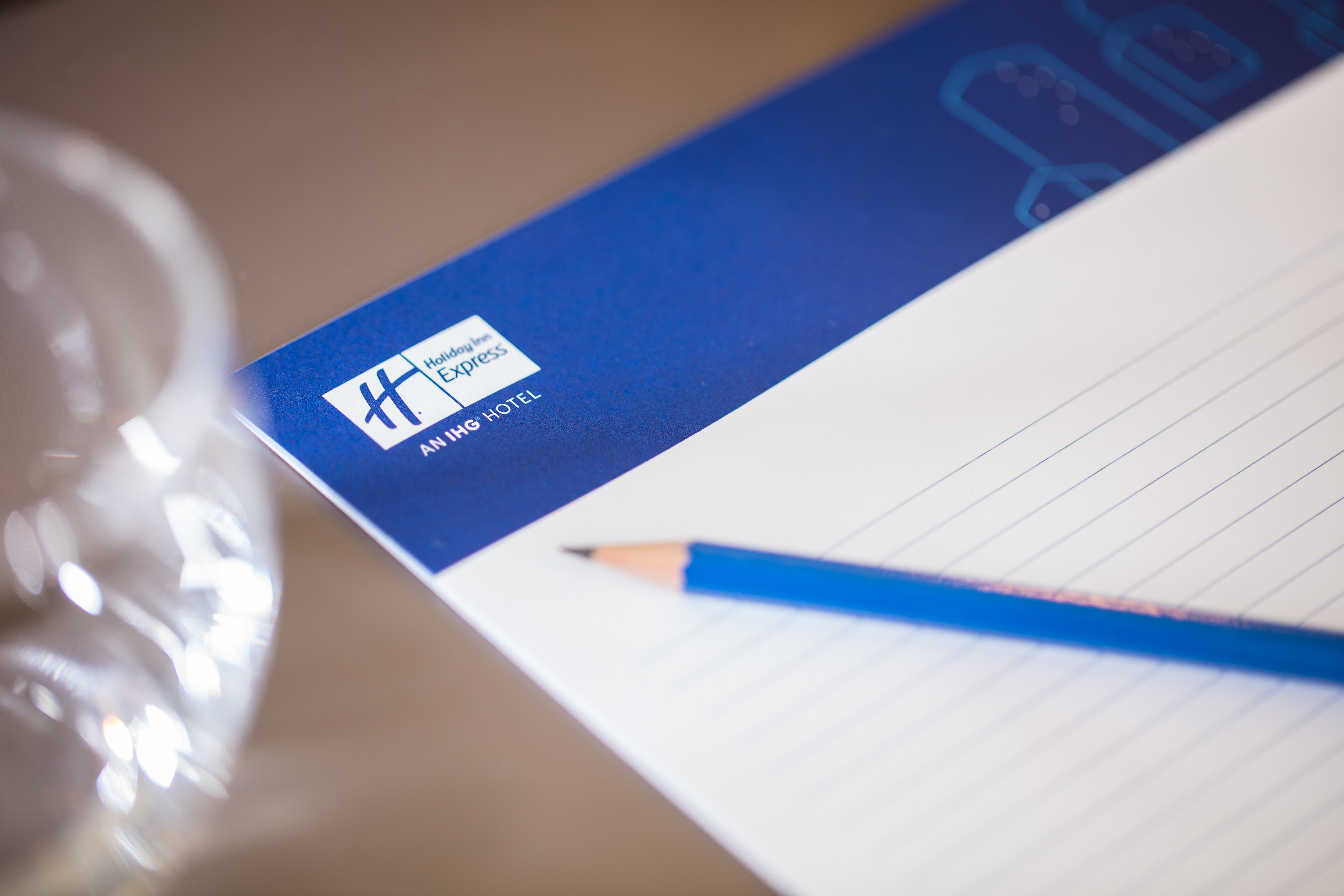 HOLIDAY INN EXPRESS ARNHEM 24/45