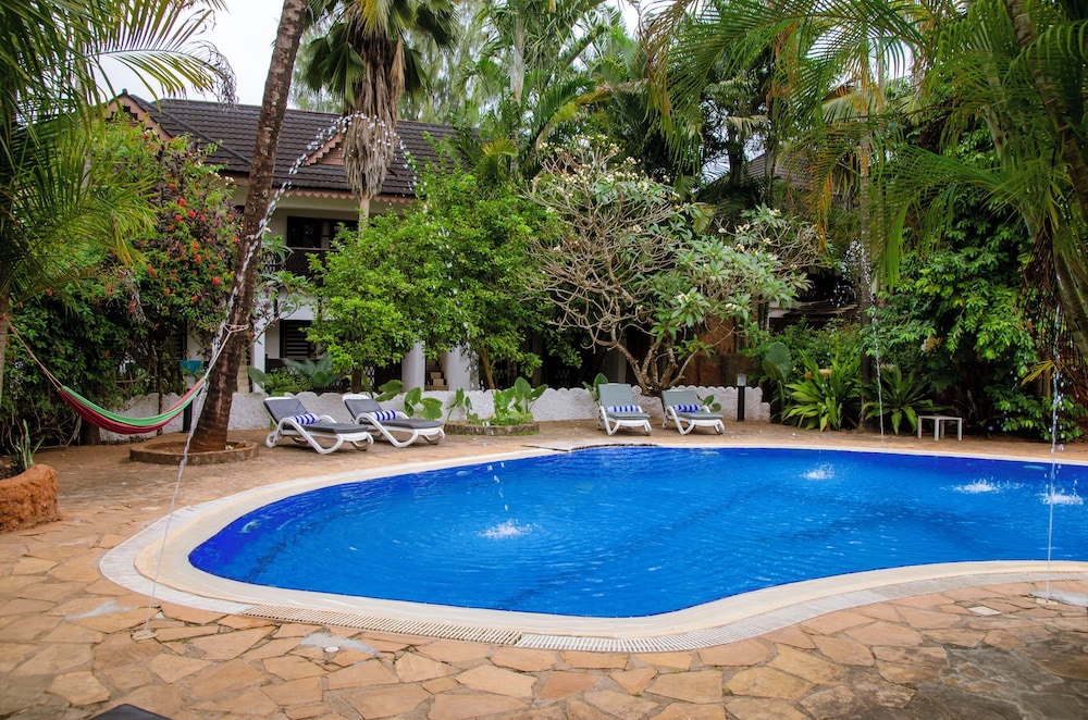 Langi Langi Beach Bungalows 39/47