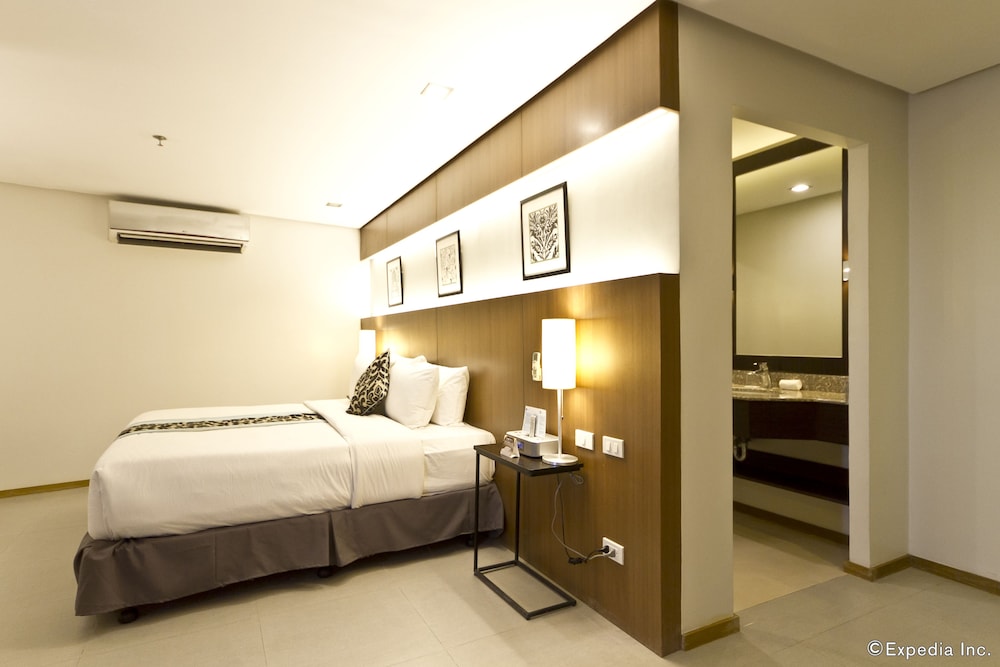 St Mark Hotel 13/65