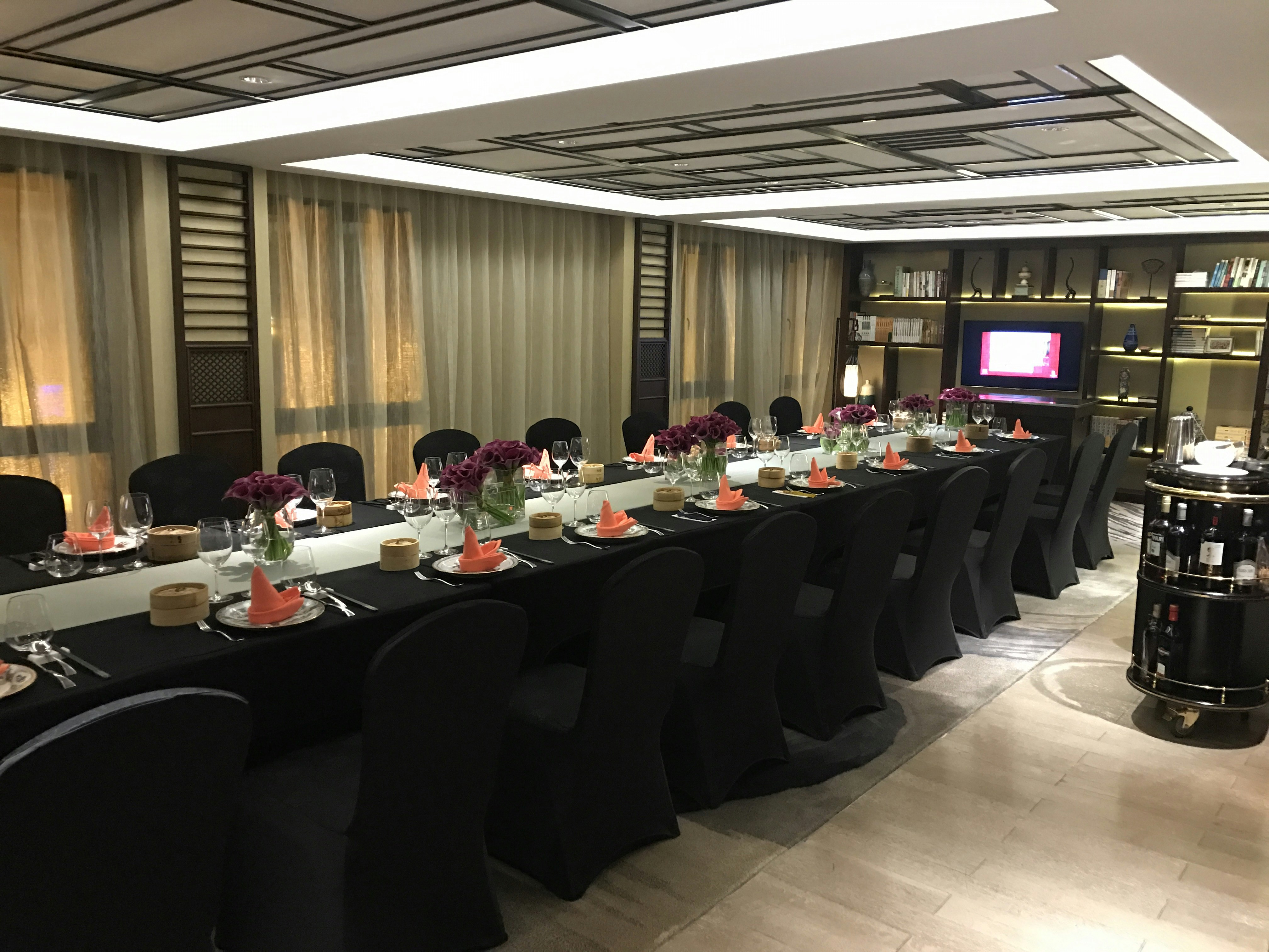 LN Hotel Five 33/50