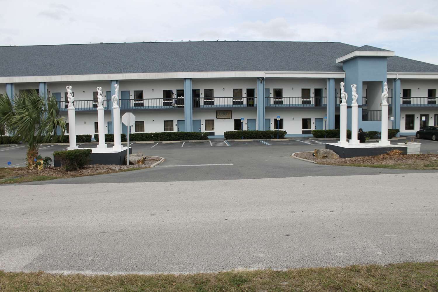 Quality Inn Weeki Wachee - Spring Hill 44/52