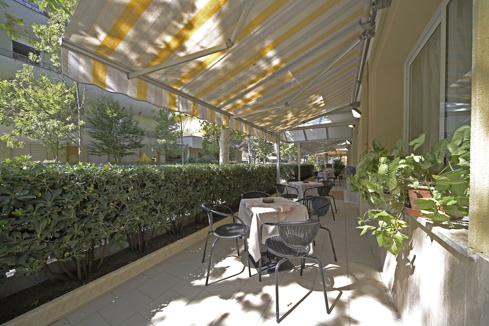 Hotel Lugano 14/19