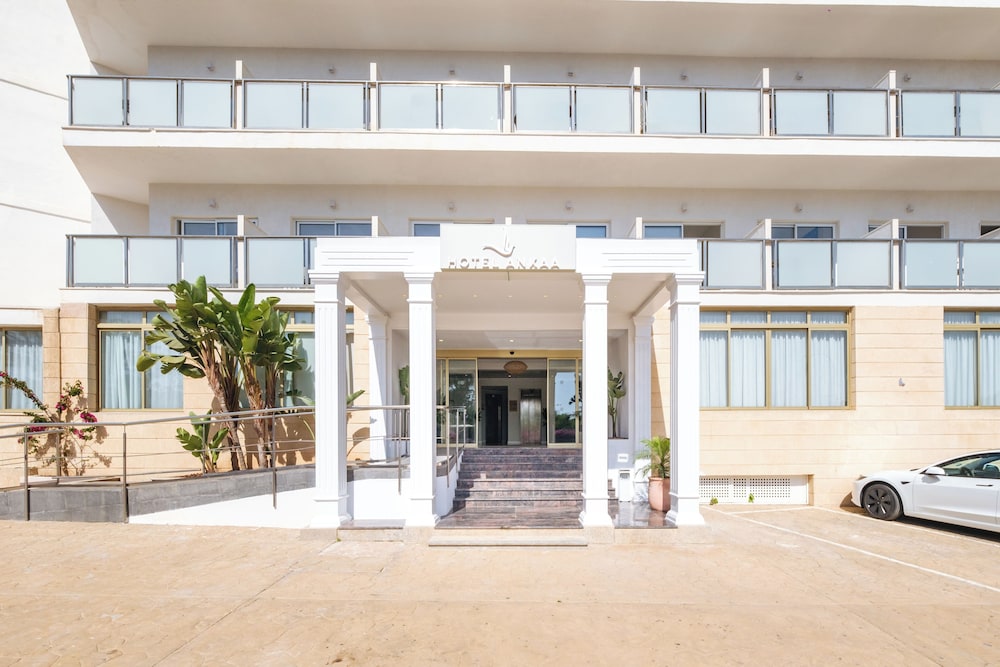 Hotel Ankaa 5/82