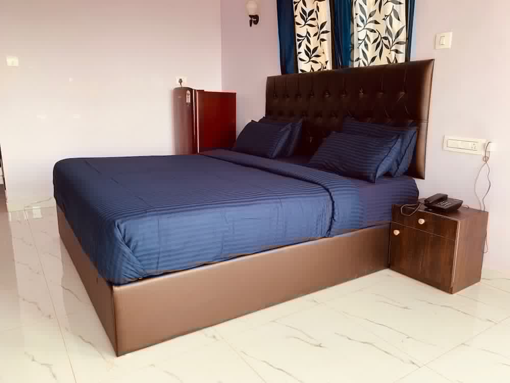 Swati Hotel 29/72