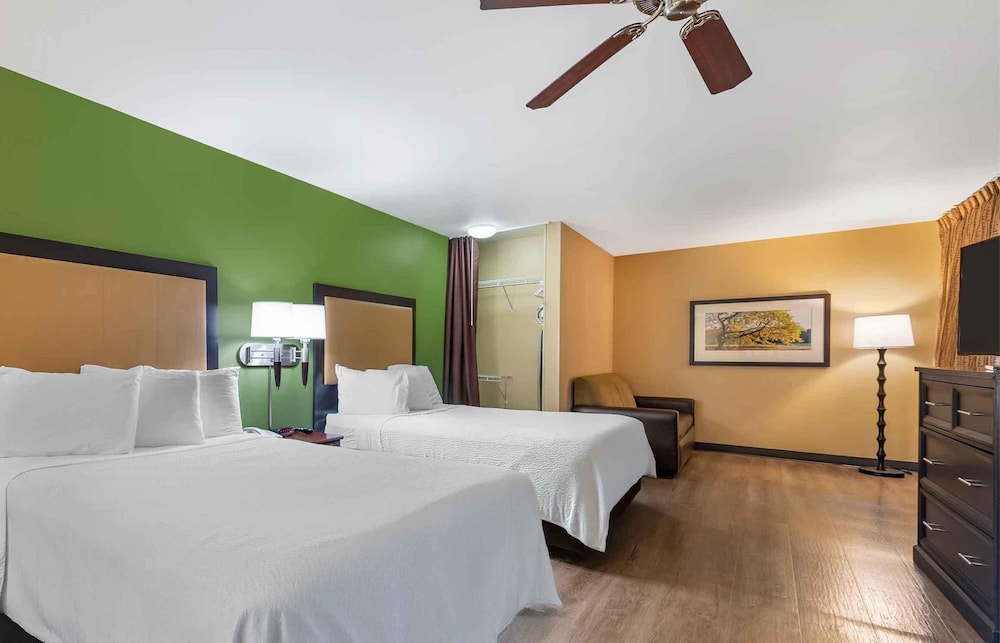 Extended Stay America - Colorado Springs - West 22/59