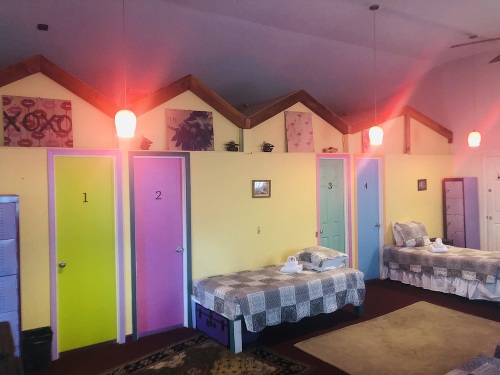 Williams AZ Hostel 48/67
