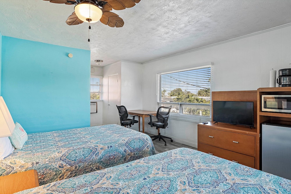 Malibu Resort Motel 15/50