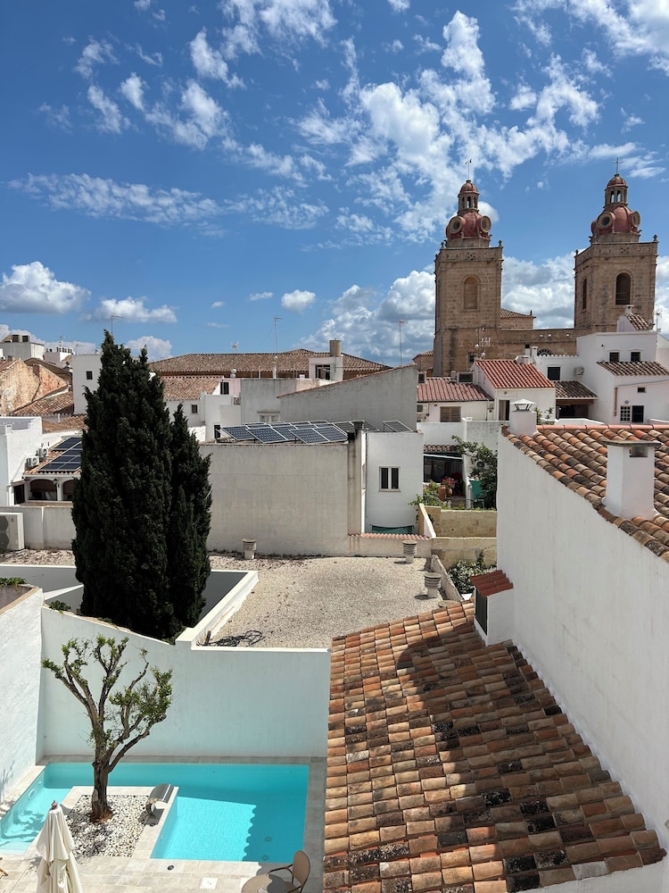 Seranova Luxury Hotel - Adults Only 35/50
