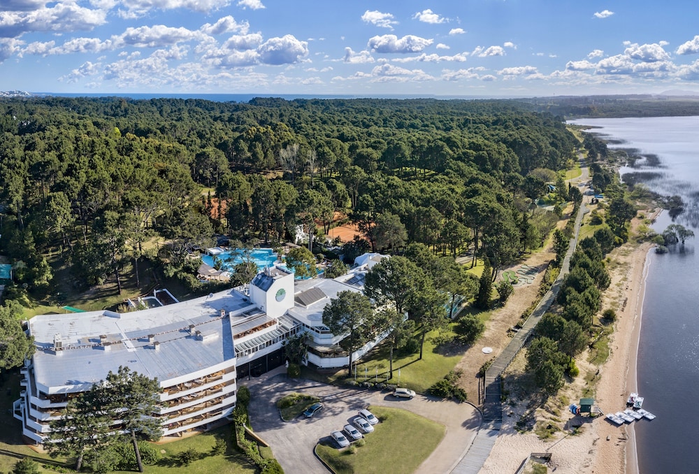 Hotel del Lago Golf and Art Resort 43/50