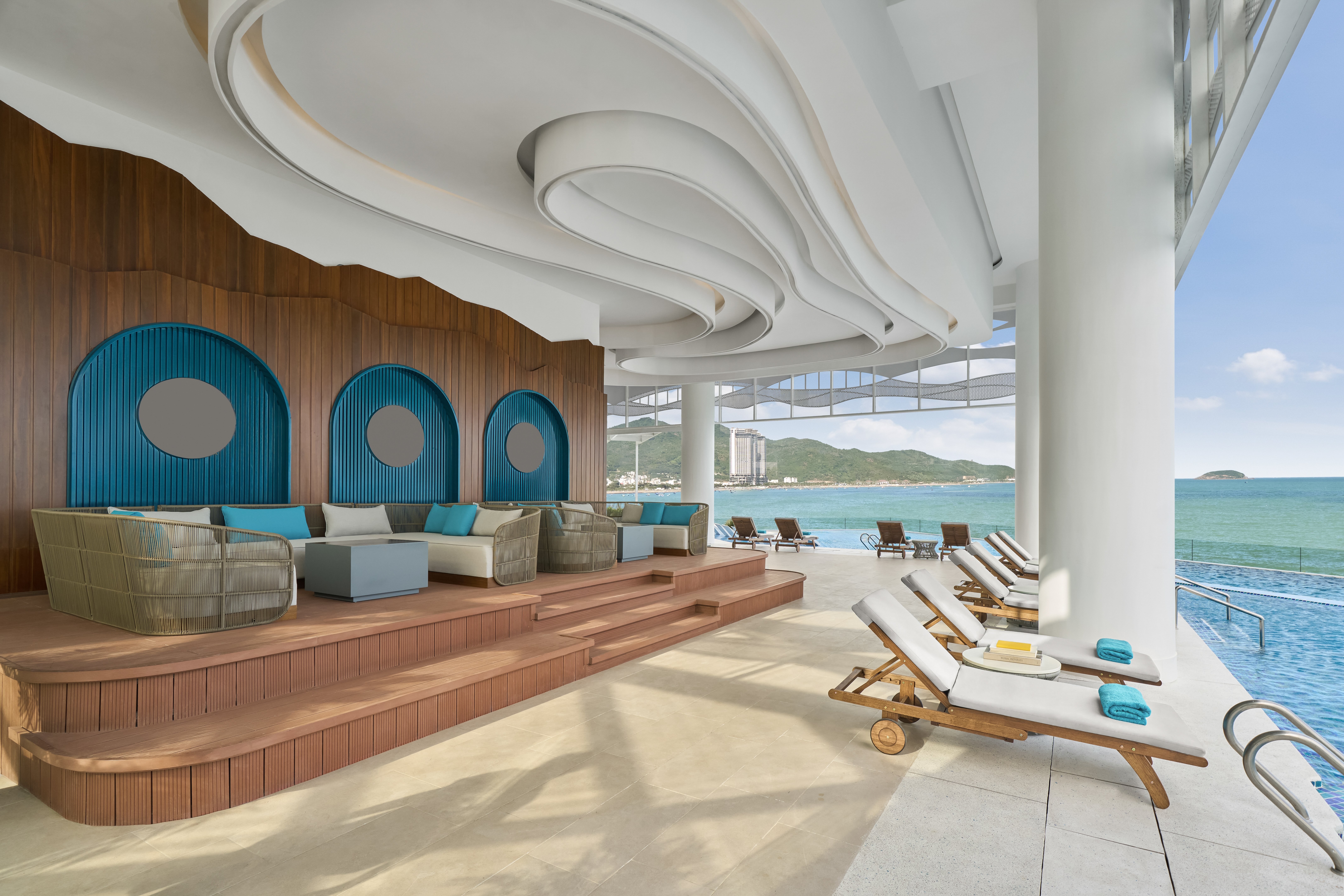 Voco Scenia Bay Nha Trang by IHG 17/50