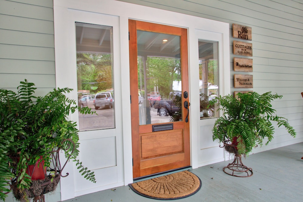 The Roost Ocean Springs 35/64