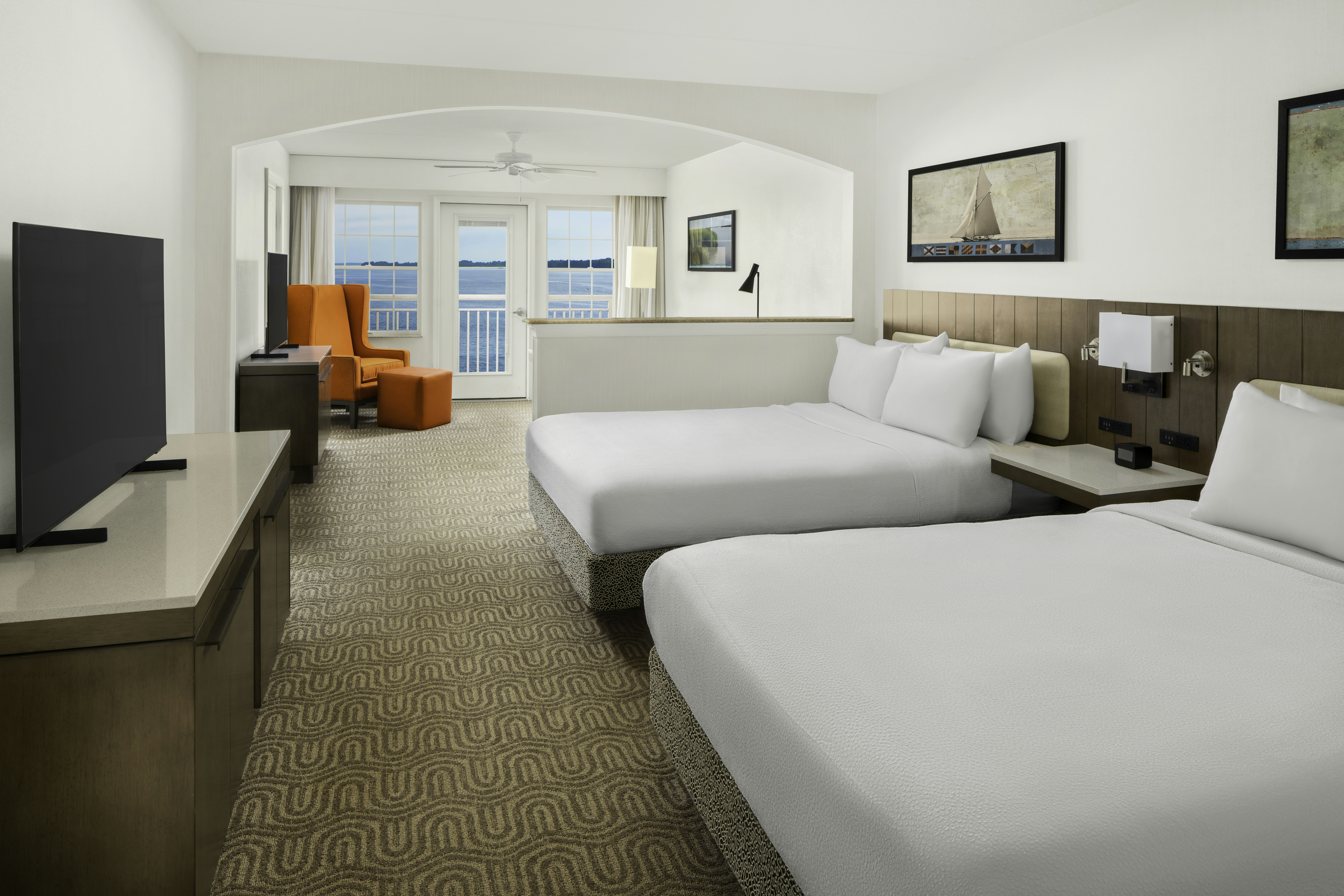 Junior Suite, 2 Queen Beds, Bay Front