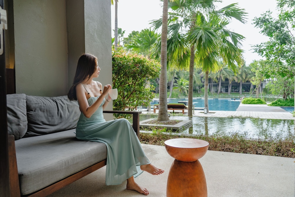 Pattara Resort Spa 30/50
