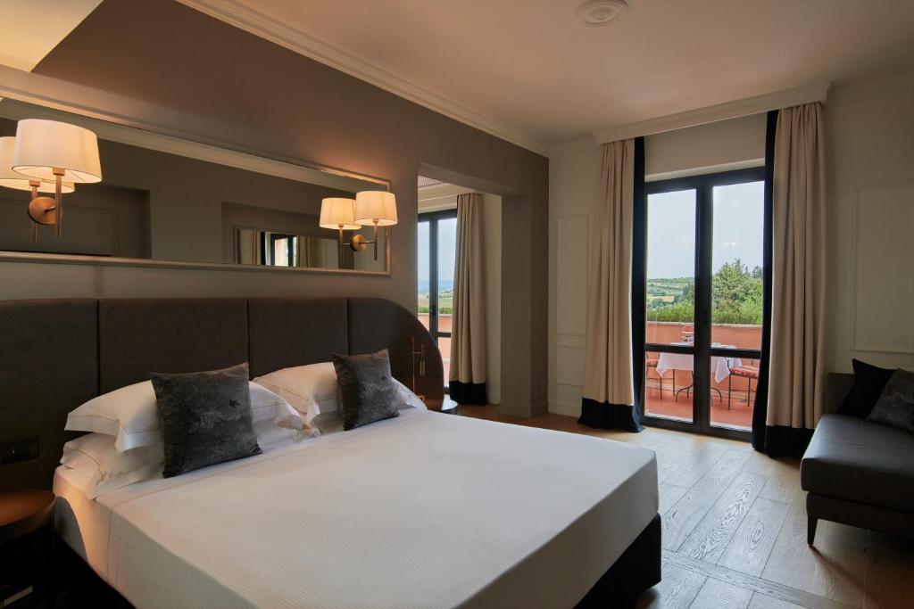 Suite, Double Bed