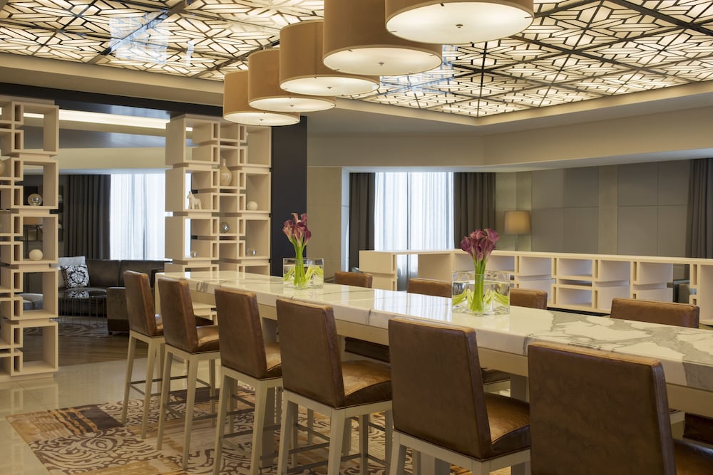 Sheraton Mall of the Emirates Hotel, Dubai 42/46