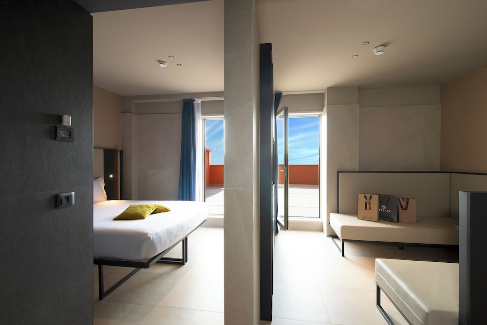 Scarlatti Hotel Milano 24/50