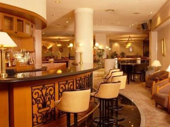 The Acacia Hotel 43/53