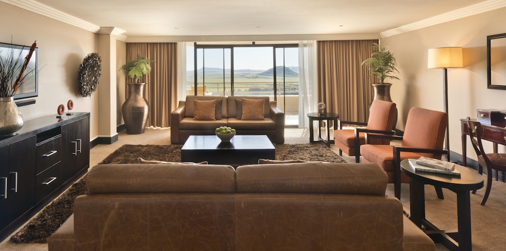 Avani Lesotho Hotel & Casino 24/50