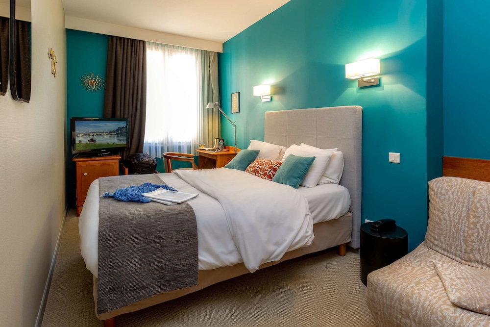 Hotel Kyriad Avignon Palais des Papes 34/73