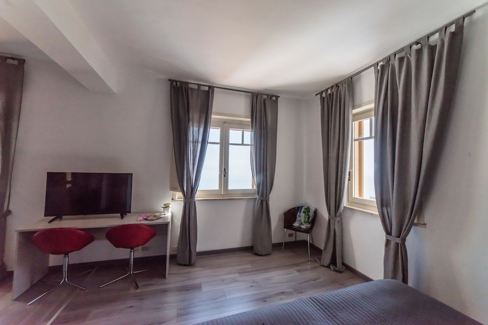 Hotel Villa Fiorita 21/66
