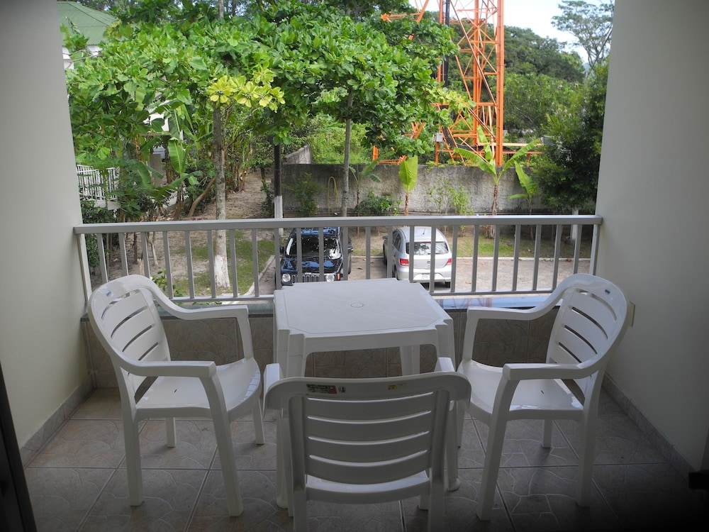 Pousada E Camping Lagoa Da Conceição 48/67