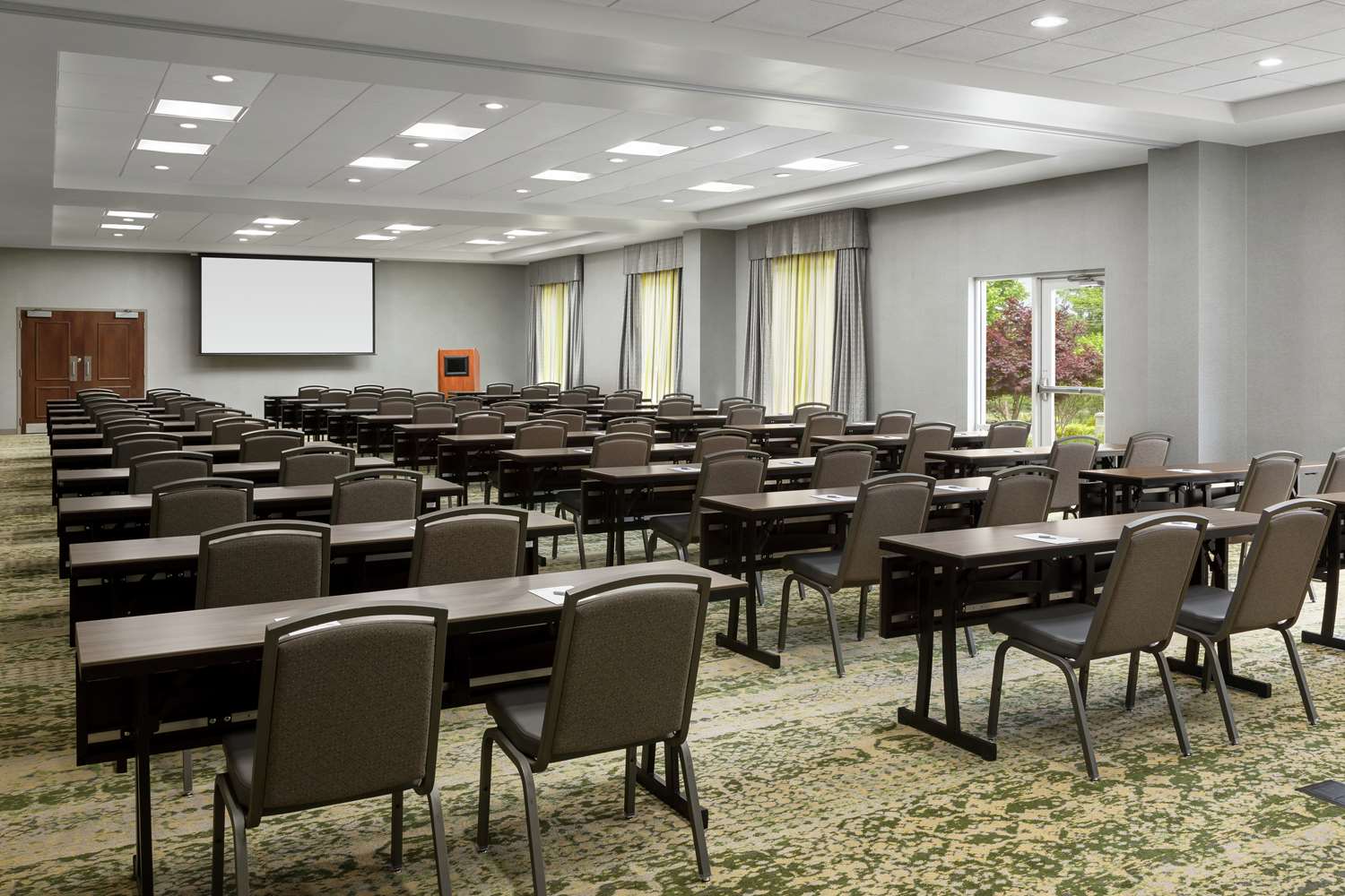 Hilton Garden Inn Greenville 30/40