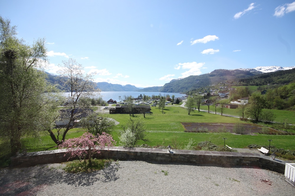 BEST WESTERN SAUDA FJORDHOTELL 35/50