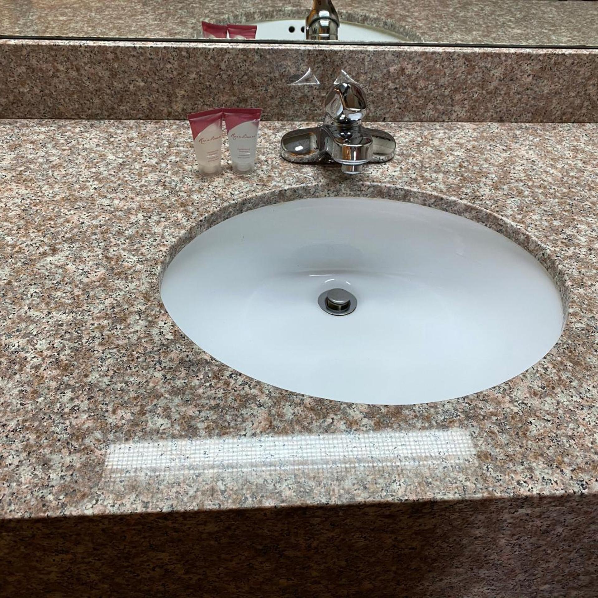 Harrisonville Inn & Suites 28/29