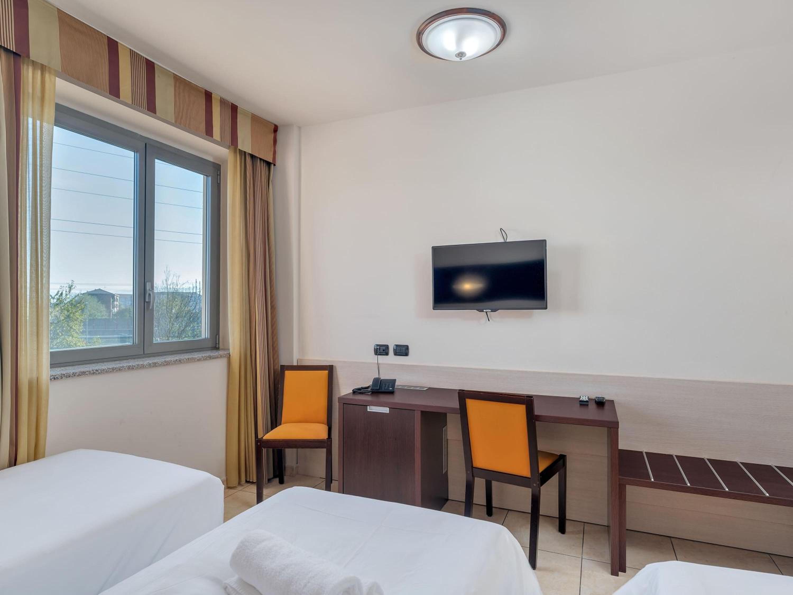 Triple Room Three Separate Beds، B&B HOTEL Settimo Torinese 10/10