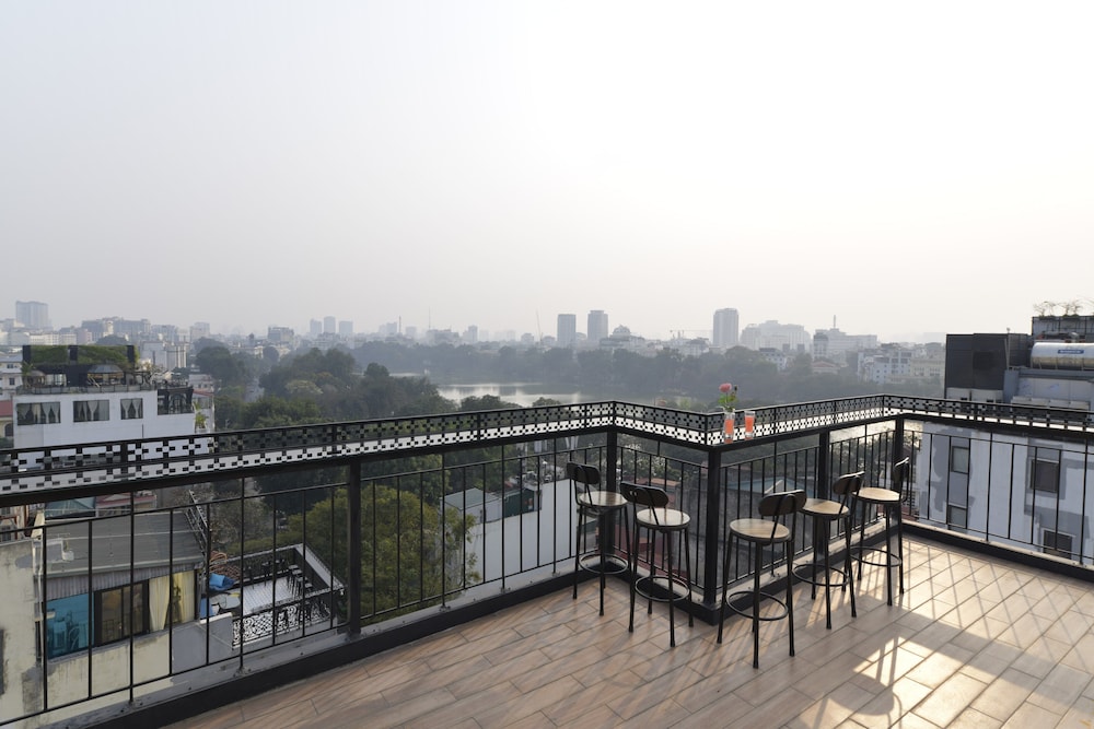 HANOI HM BOUTIQUE HOTEL 75/78