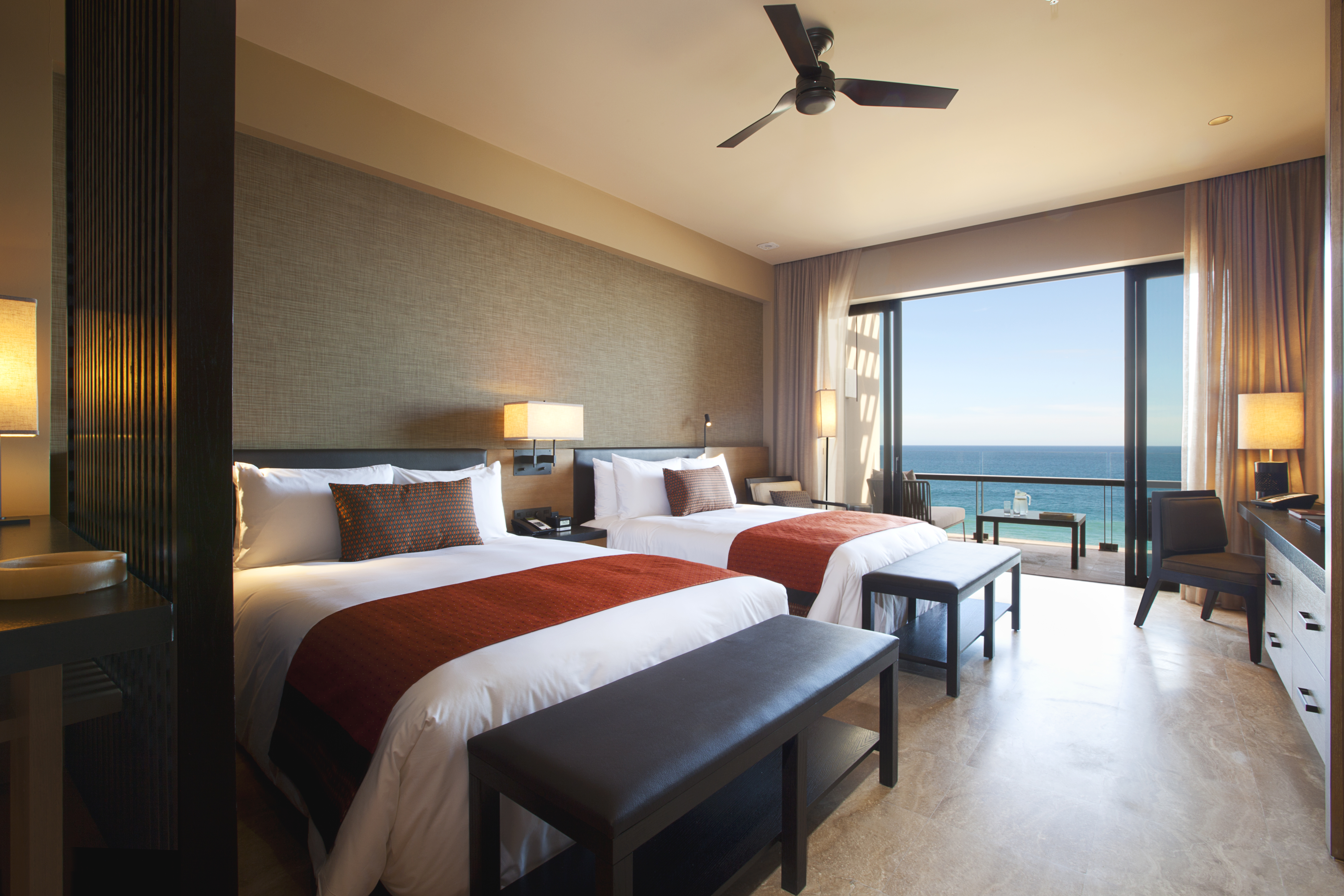 Deluxe, Double Bed, Ocean Front