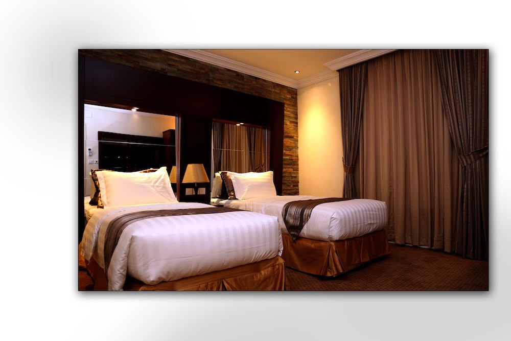 Loren Suites Al Salamah 18/50