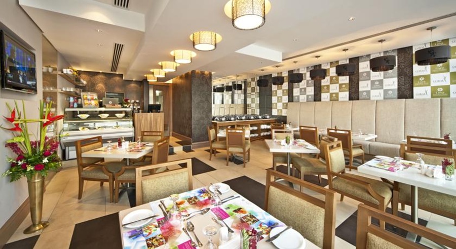 restaurant cafeteria